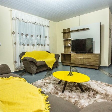 Casa Grande Com 2 Quartos E 1 Suite Foz do Iguaçu Esterno foto