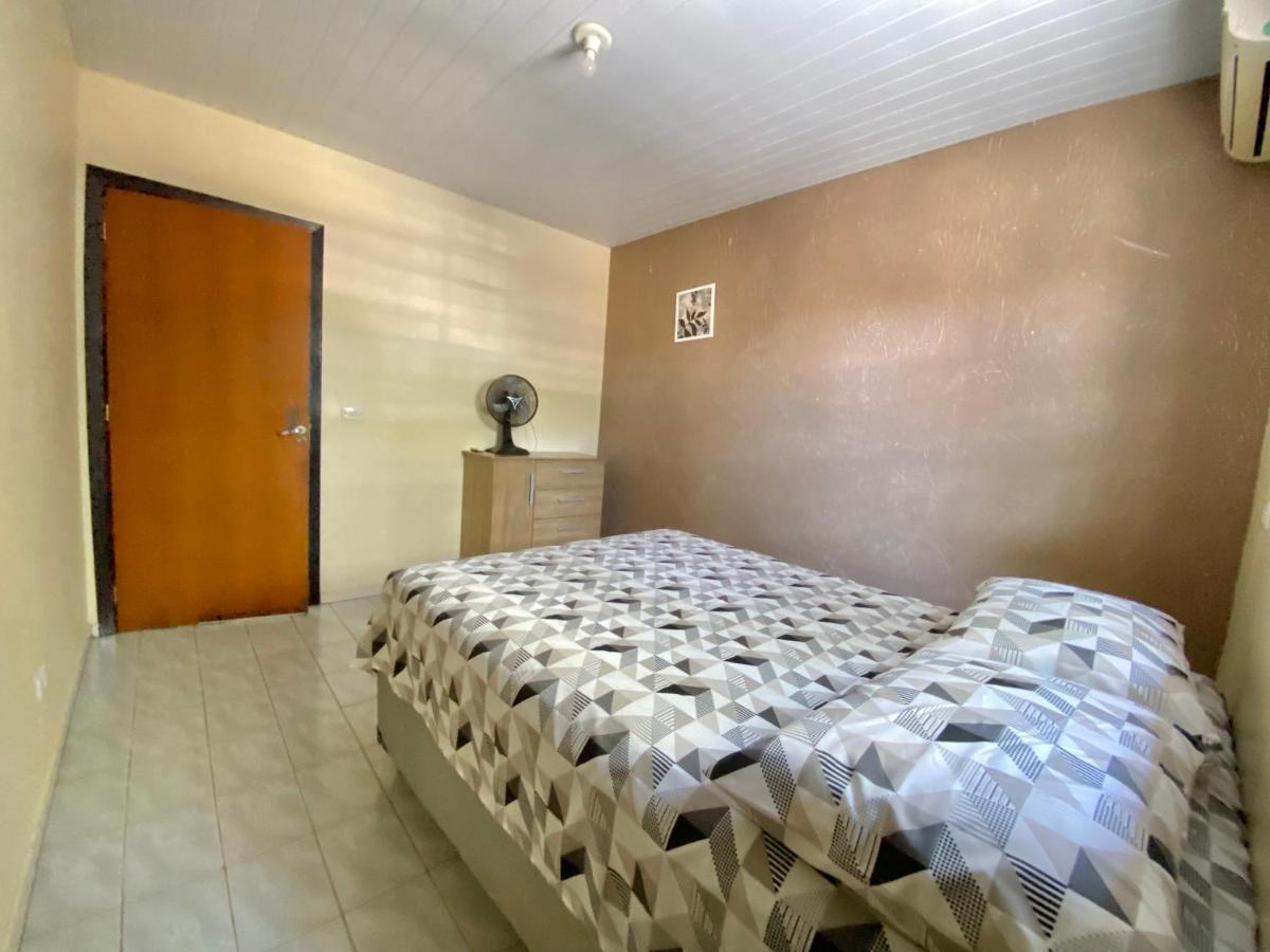 Casa Grande Com 2 Quartos E 1 Suite Foz do Iguaçu Esterno foto